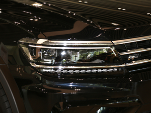 2019330TSI Ş R-Line ^