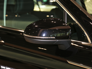 2019330TSI Ş R-Line ^