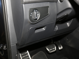 2019330TSI Ş R-Line п؅^