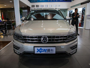 2019款380TSI 四驱智动豪华版 7座 正前