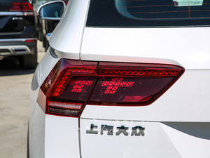 2019Ŀ 330TSI Ş R-Line (ji)^