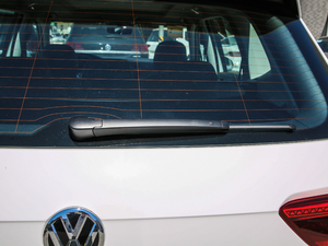 2019Ŀ 330TSI Ş R-Line (ji)^