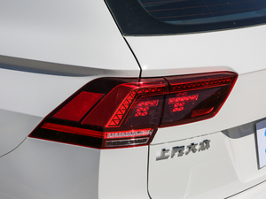 2019Ŀ 330TSI Ş R-Line ^