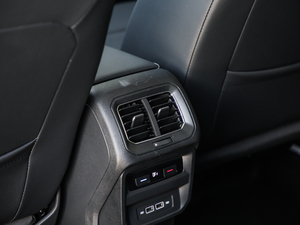 2019Ŀ 330TSI Ş R-Line g