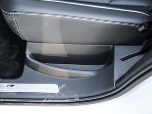 2019Ŀ 330TSI Ş R-Line g