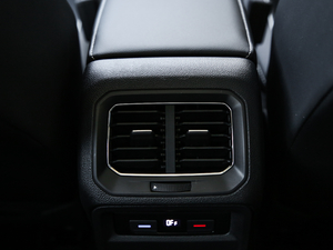 2019Ŀ 330TSI Ş R-Line g