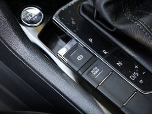 2019Ŀ 330TSI Ş R-Line v܇Ƅ