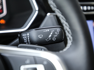 2019Ŀ 330TSI Ş R-Line п؅^(q)