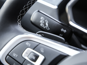 2019Ŀ 330TSI Ş R-Line п؅^(q)