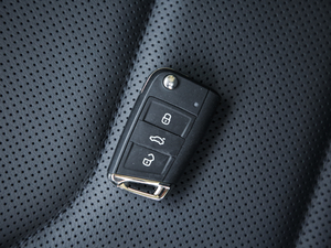 2019Ŀ 330TSI Ş R-Line ܇耳