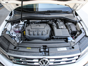 2019Ŀ 330TSI Ş R-Line lәC