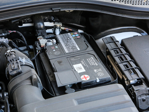 2019Ŀ 330TSI Ş R-Line 