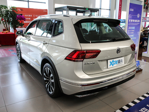 2019Ŀ 330TSI 콢 R-Line 45