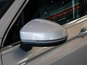 2019Ŀ 330TSI Ş R-Line ^