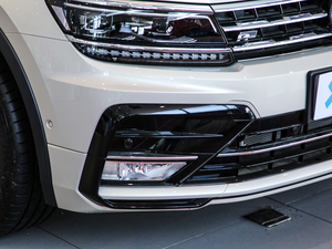 2019Ŀ 330TSI Ş R-Line (x)(ji)^