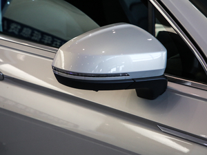 2019Ŀ 330TSI Ş R-Line (x)(ji)^