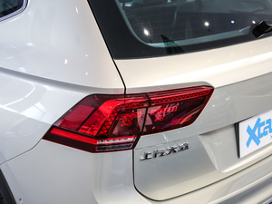 2019Ŀ 330TSI Ş R-Line ^