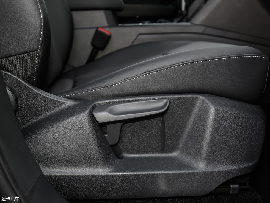 2019; 330TSI (q)m V