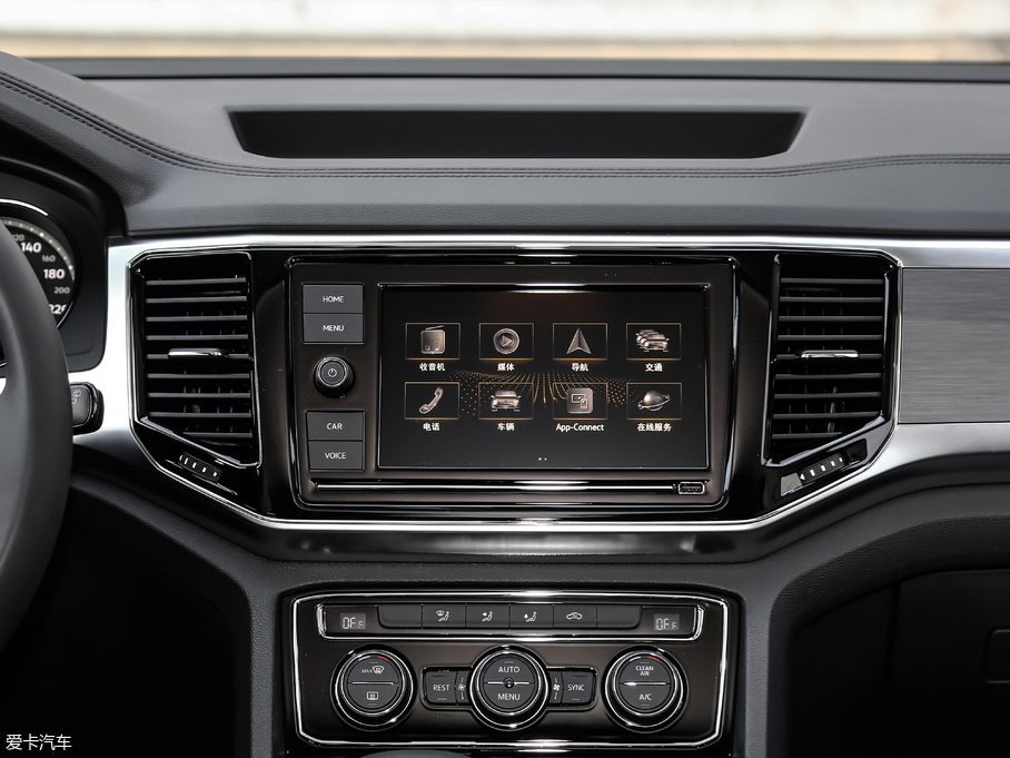 2019; 330TSI (q)m (gu)V