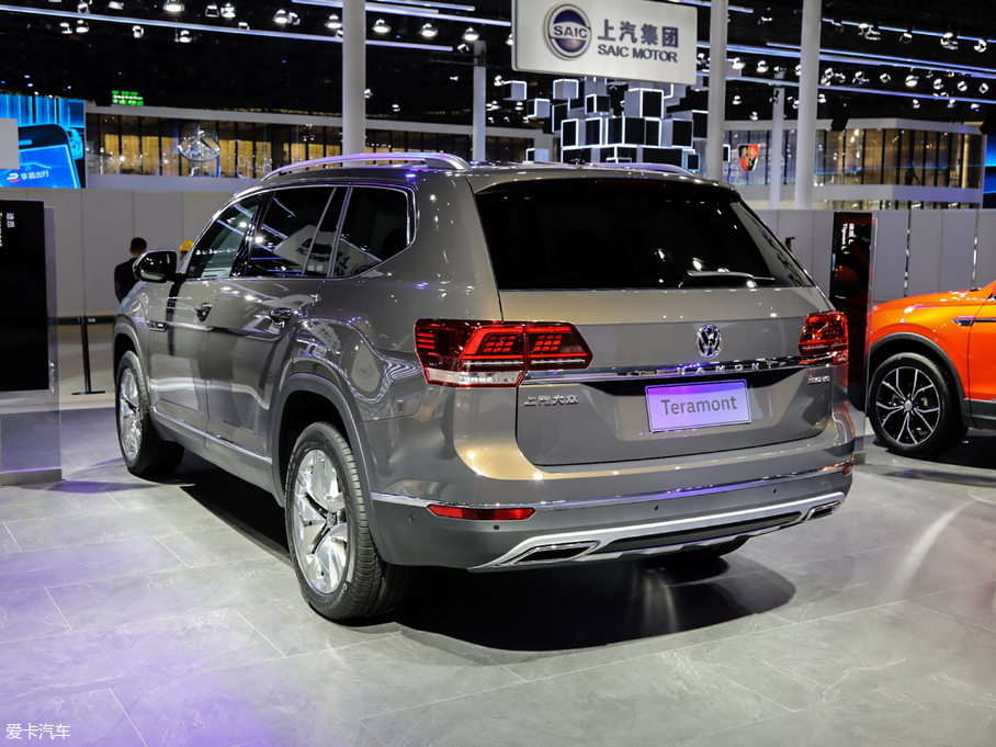 2019; 530 V6 (q)Ş VI