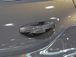 2019530 V6 Ş VI (ji)^