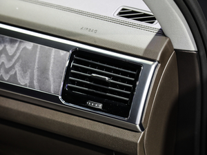 2019530 V6 (q)Ş VI g