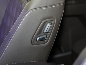 2019530 V6 (q)Ş VI g