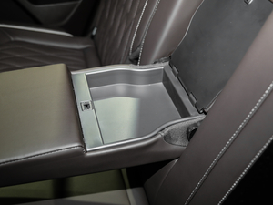 2019530 V6 (q)Ş VI g