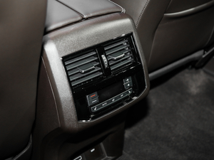 2019530 V6 (q)Ş VI g