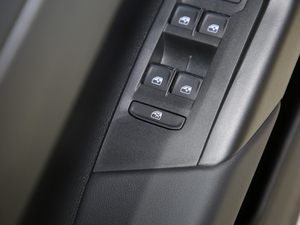 2019Plus 1.5L ԄBeats п؅^