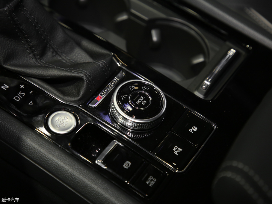 2019;X 530 V6 (q)Ş