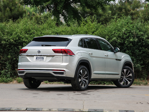 2019款380TSI 四驱尊崇豪华版 整体外观