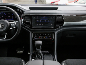 2019款380TSI 四驱尊崇豪华版 中控区