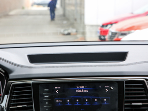 2019款380TSI 四驱尊崇豪华版 中控区