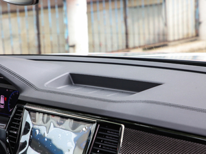 2019款380TSI 四驱尊崇豪华版 中控区