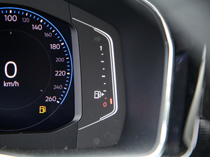 2019530 V6 (q)Ş п؅^(q)