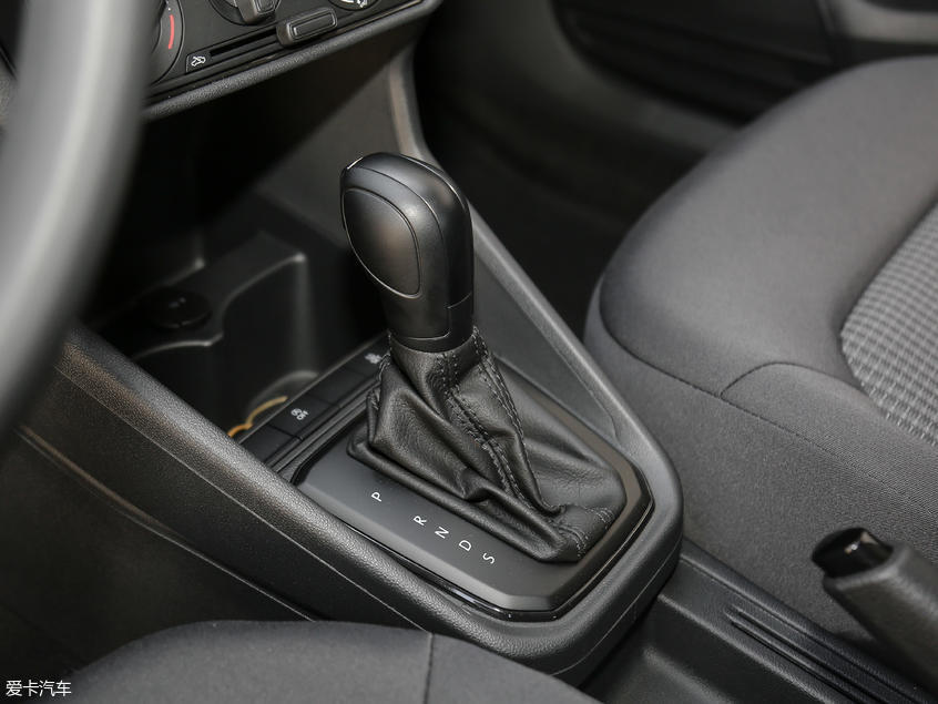 上汽大眾2019款桑塔納