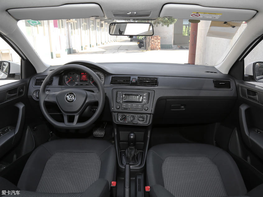 上汽大眾2019款桑塔納