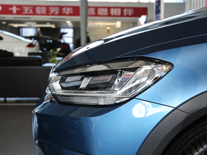 2019280TSI ؽ 7 VI ^