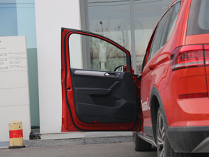 2019280TSI ؽA 7 VI {λ܇T