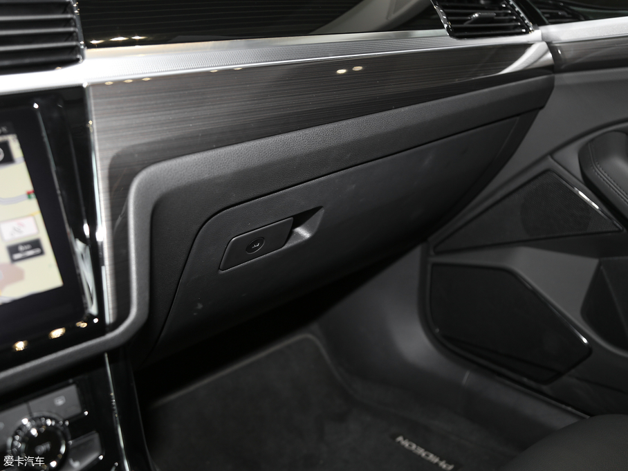 2019x 380TSI ̄հ VI