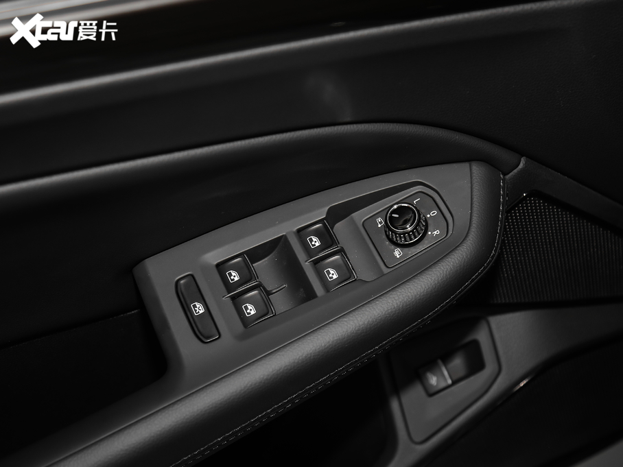 2019x 380TSI (q)̄(w) V