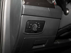 2019380TSI (q)̄(w) VI п؅^(q)