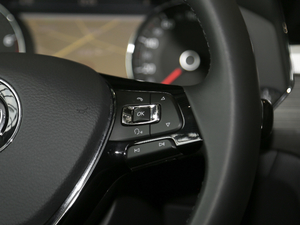 2019380TSI (q)̄հ VI {(dio)(ji)