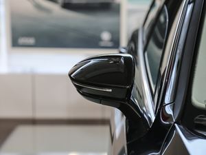 2019380TSI (q)̄(w) V (x)(ji)^