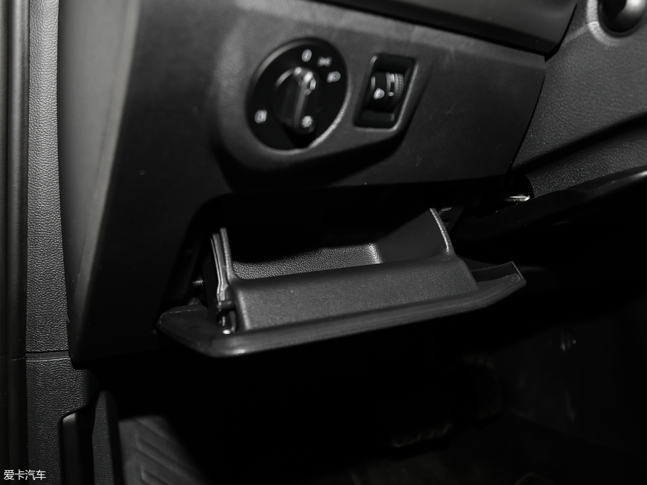 2019݃Ɏ 200TSI DSGLа VI