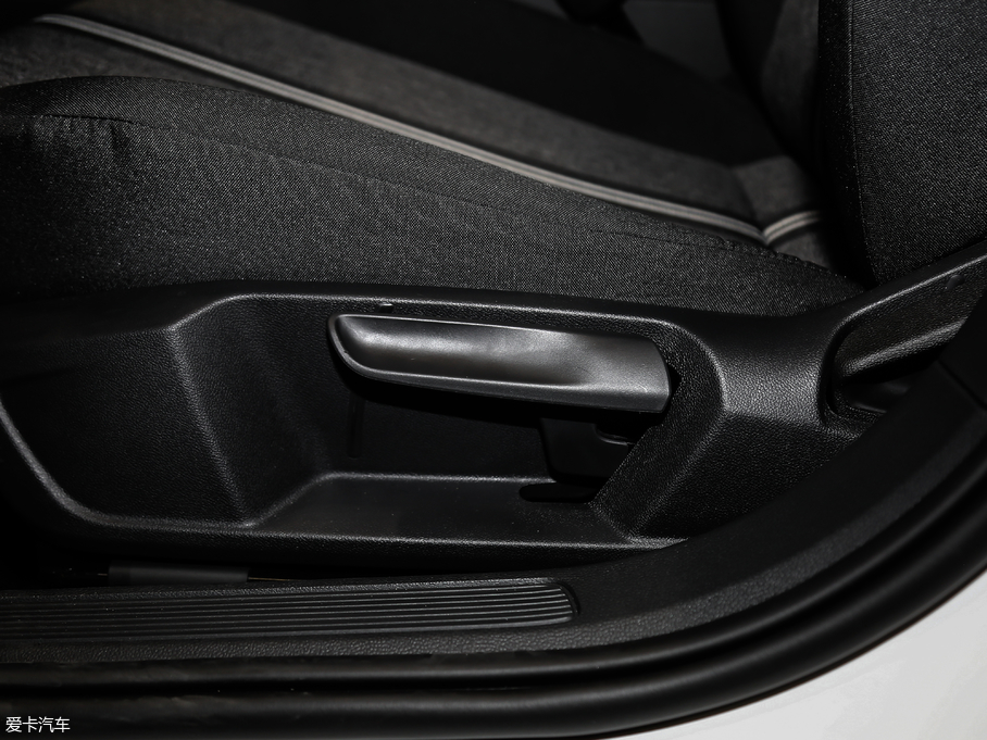 2019݃Ɏ 200TSI DSGLа VI