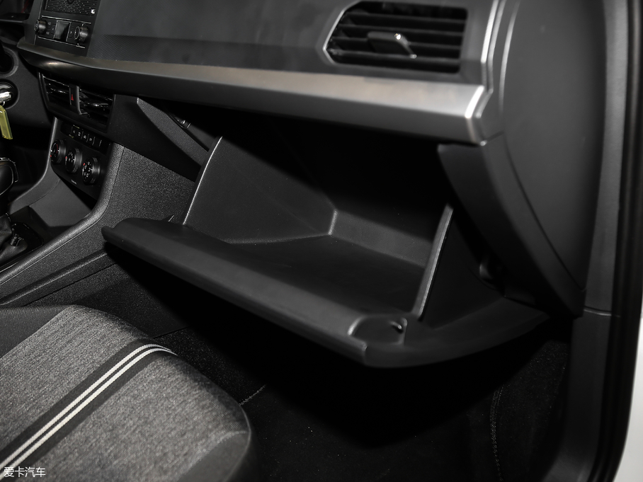 2019݃Ɏ 200TSI DSGLа VI