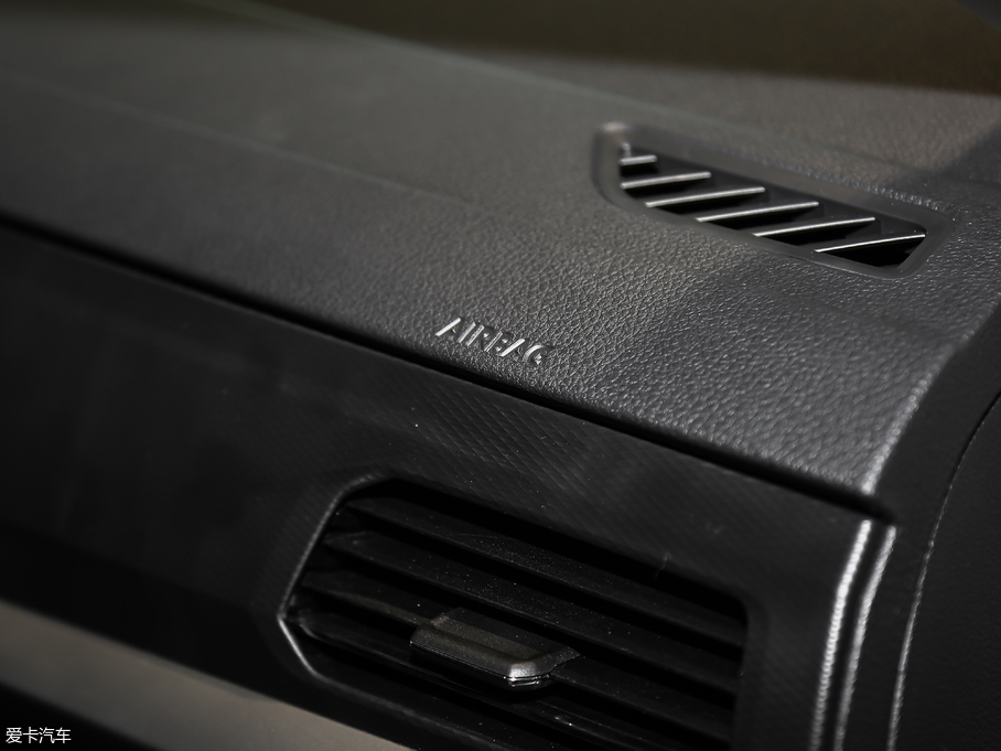 2019݃Ɏ 200TSI DSGLа VI