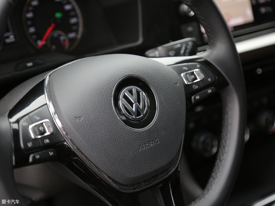 2019݃Ɏ 280TSI DSGA VI